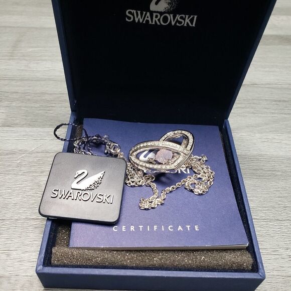 Swarovski sapphire Necklace  - Picture 3 of 4